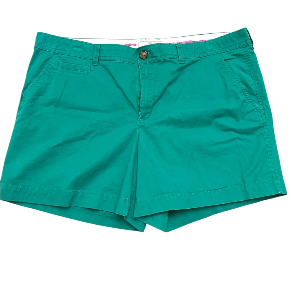 Old Navy Women's Everyday Green Shorts
